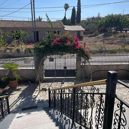 הוילה Corinth Αρχοντικό Αρχαία Κόρινθος מראה חיצוני תמונה